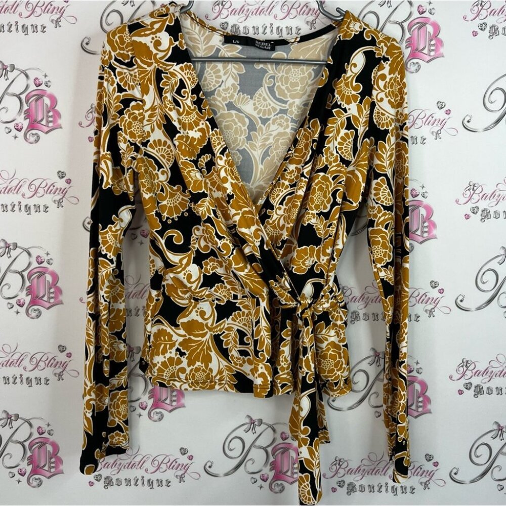 Rebel Sugar long sleeve tie waist belt Black and Gold Floral Wrap Blouse